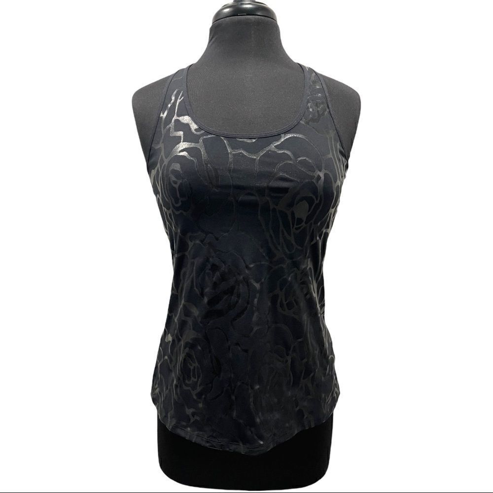 𝅺Fabletics Black Eiffel Rose Print Fitted Racerback Tank